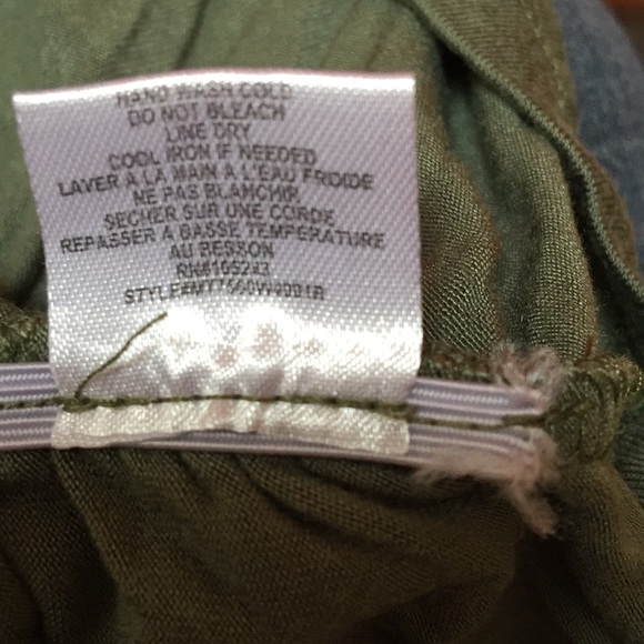 Sold Outside of Poshmark. Tank top - Picture 6 of 6